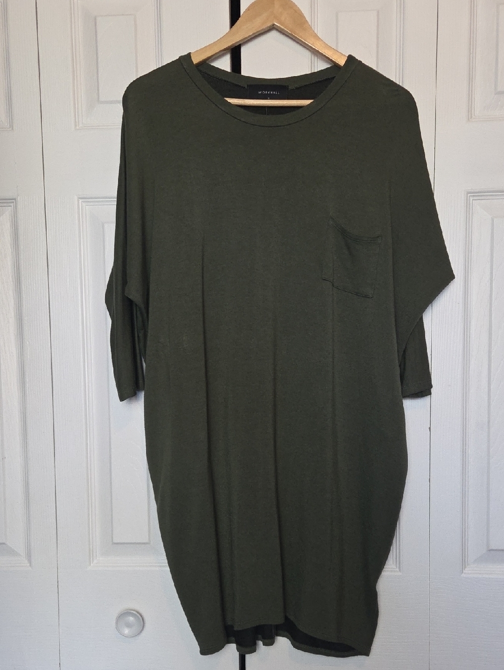 Relaxed Olive Green Short-Sleeve Pocket Tee
